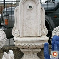 FONTAINE MURALE BLANCHE RUSTIQUE